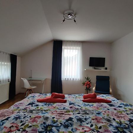 Apartmany V Nasem Olomouc Buitenkant foto
