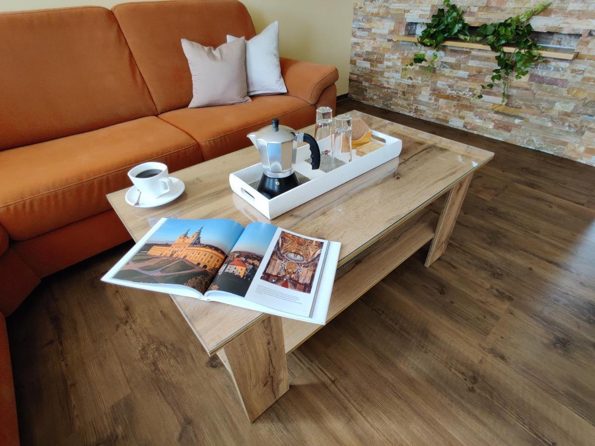 Apartmany V Nasem Olomouc Buitenkant foto