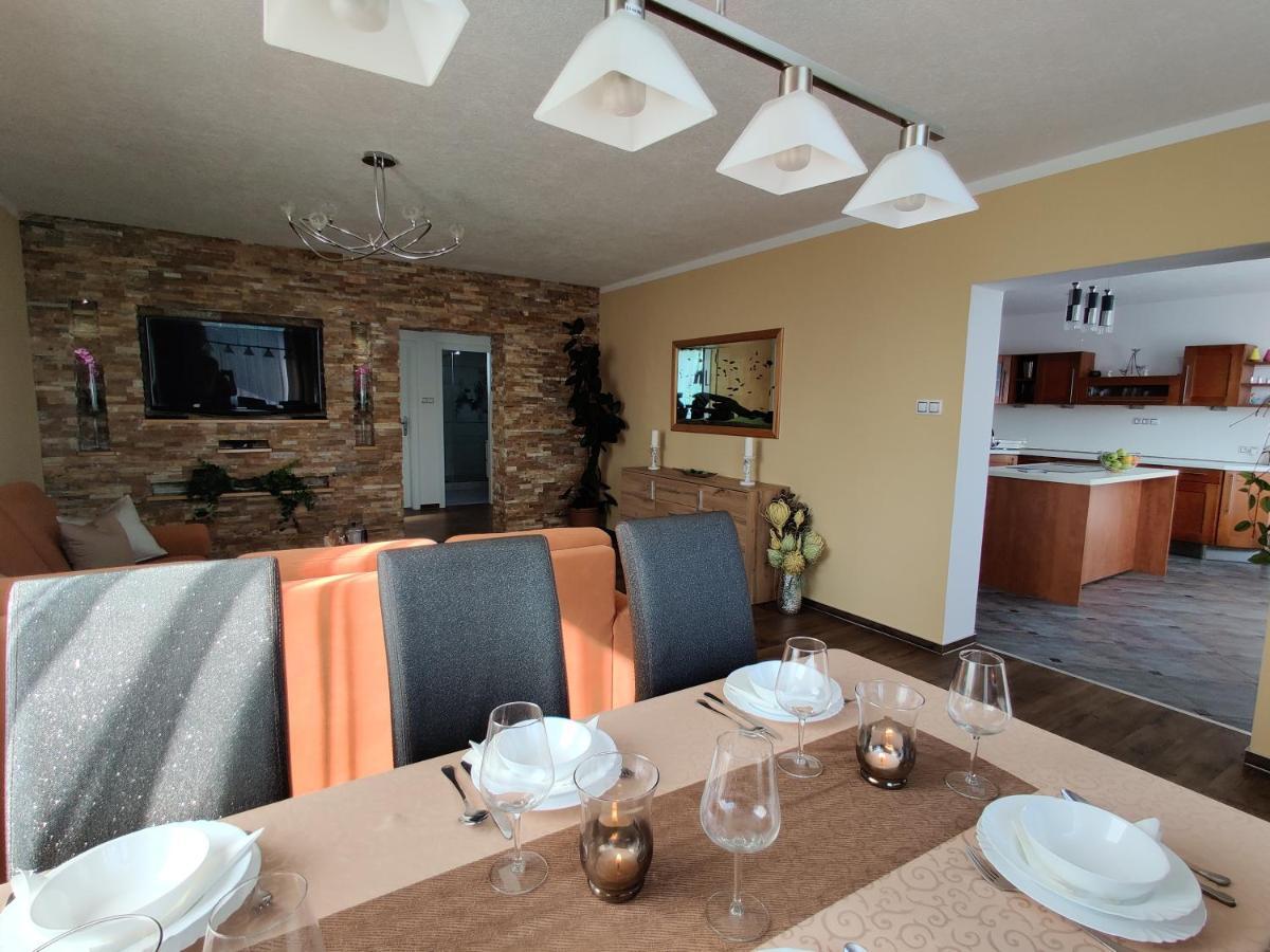 Apartmany V Nasem Olomouc Buitenkant foto