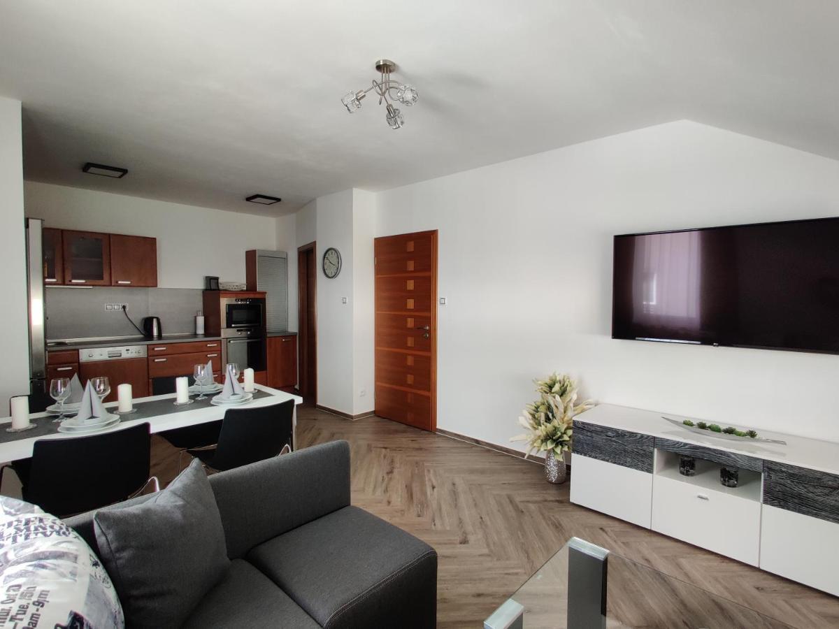 Apartmany V Nasem Olomouc Buitenkant foto